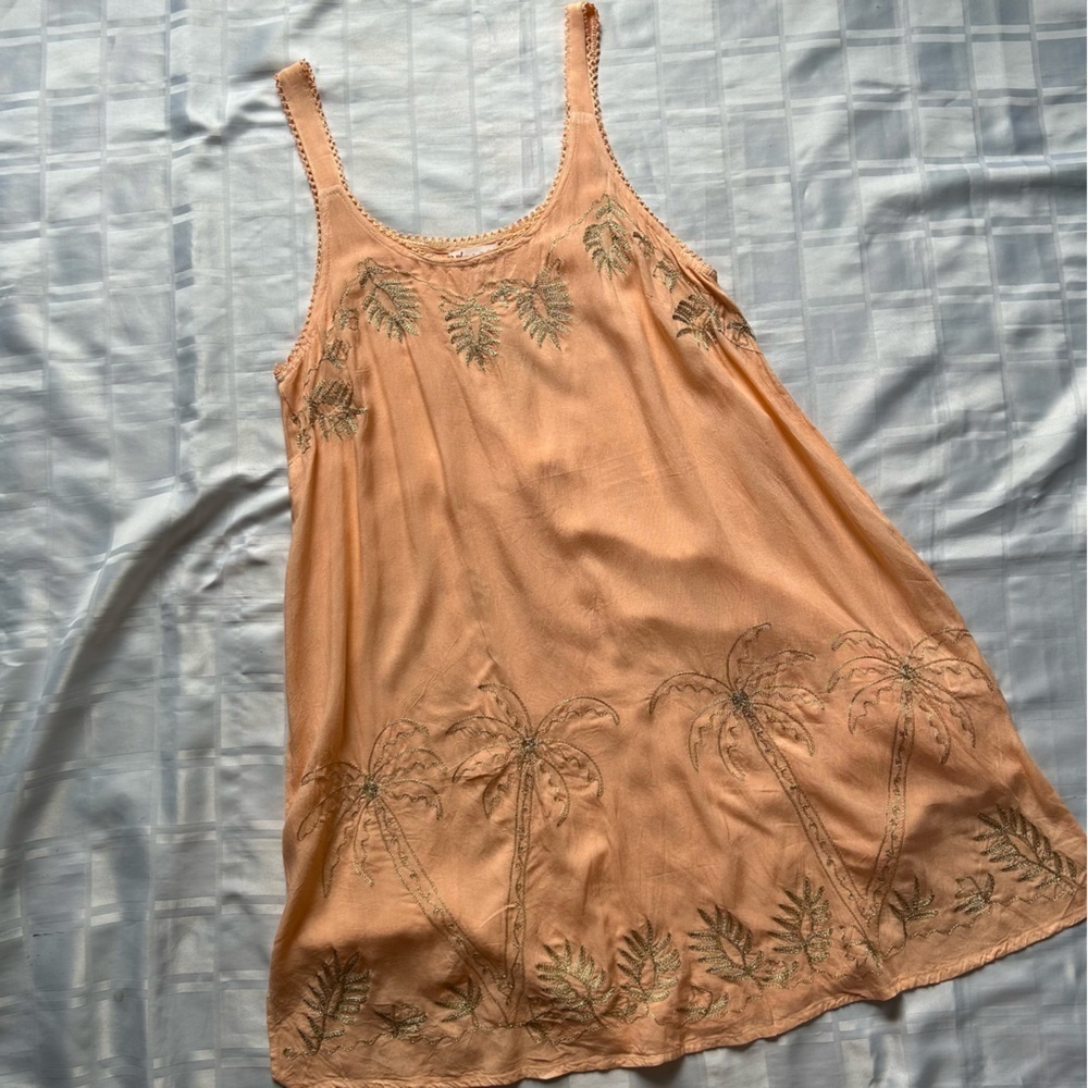 Daisy Island Peach Lightweight embroidered Dress